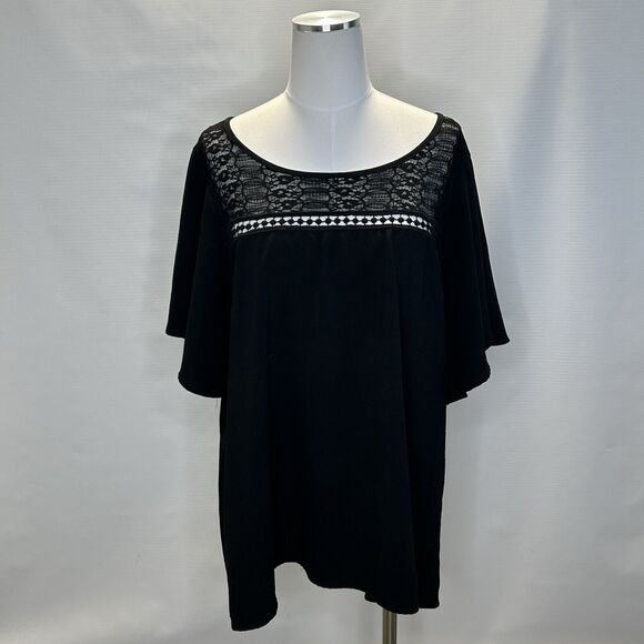 Torrid Blouse Women's Size 2 Black Short Sleeve Shirt Plus Size Eyelet Detail - Picture 2 of 10